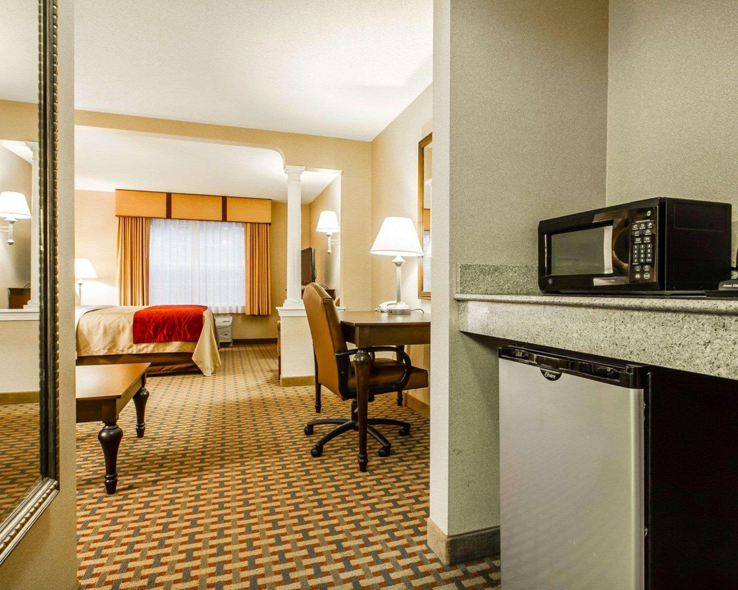 Comfort Inn & Suites Scarborough-Portland Extérieur photo