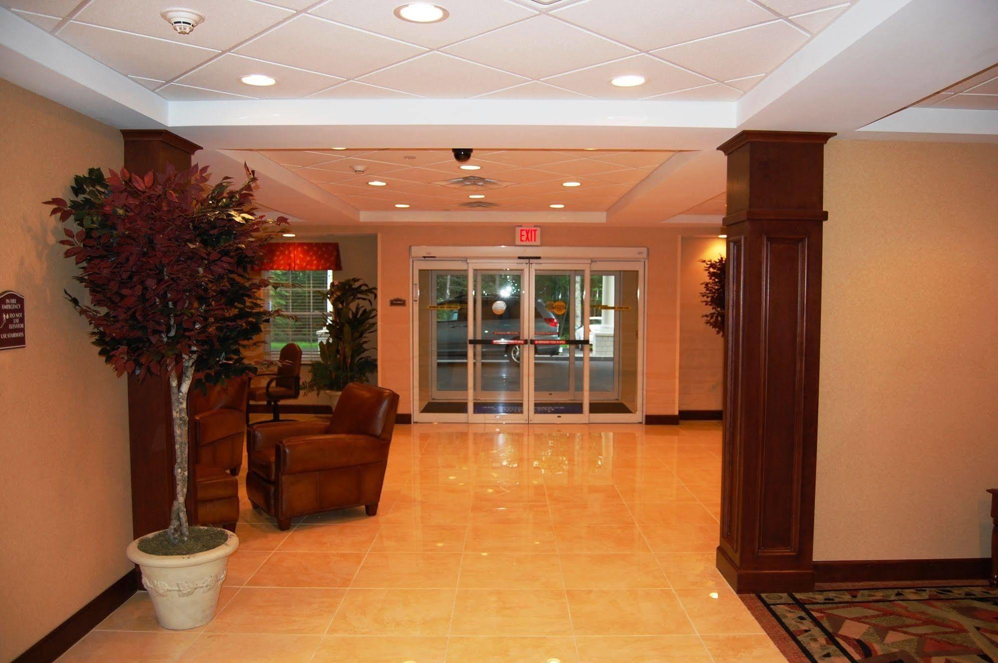 Comfort Inn & Suites Scarborough-Portland Extérieur photo